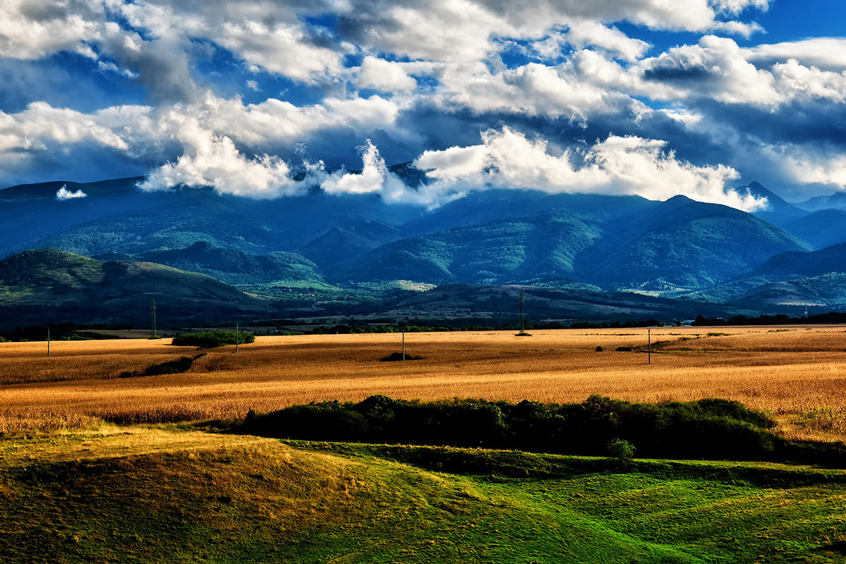 Land of Hațeg Romania - Retezat Mountains
