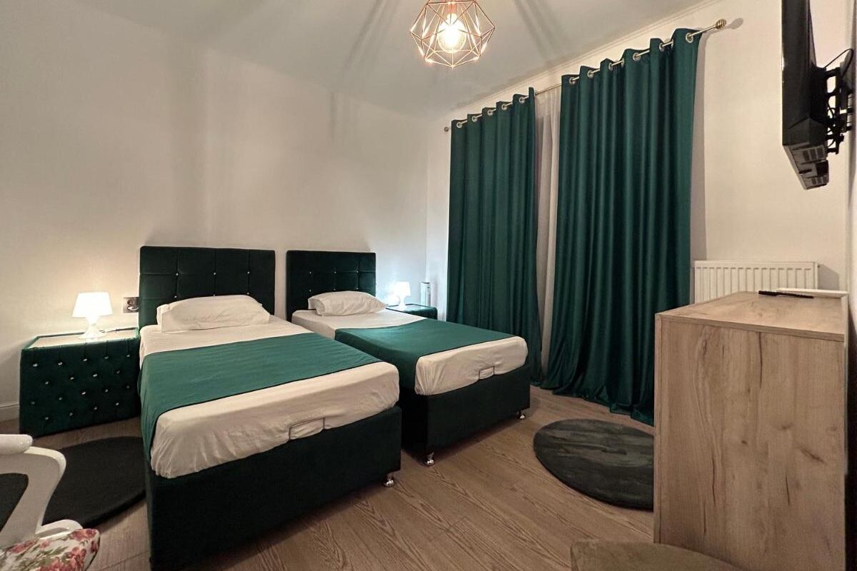 Patrick Guesthouse - Budget Accommodation Around Bucharest