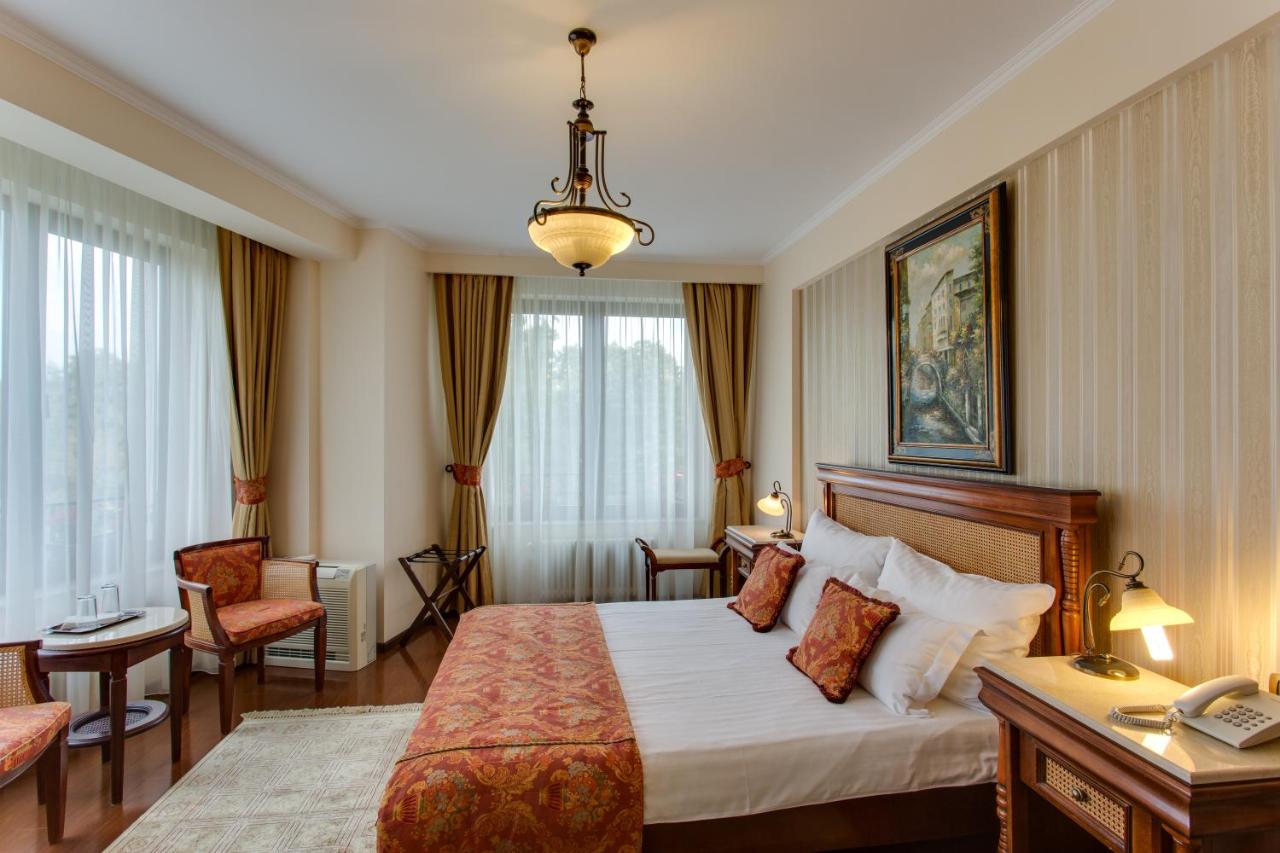 Vila Paris Boutique Hotel - Best Accommodation in Bucharest Lodging