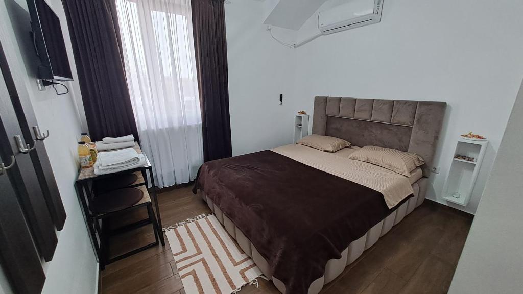 Accommodation around Bucharest - Theo Enelid