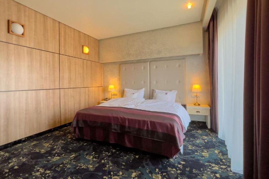 Accommodation in Targoviste Romania - Tolea Hotel