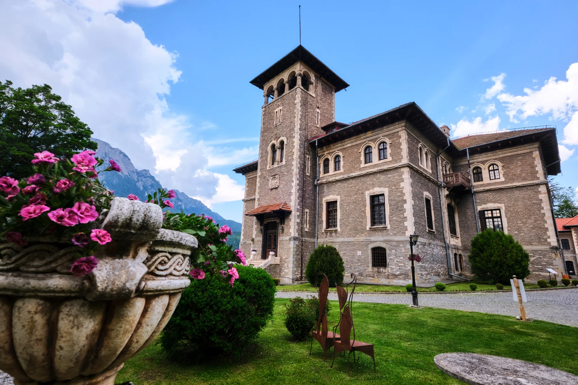 Cantacuzino Castle of Busteni - Castles and Fortresses of Romania 01