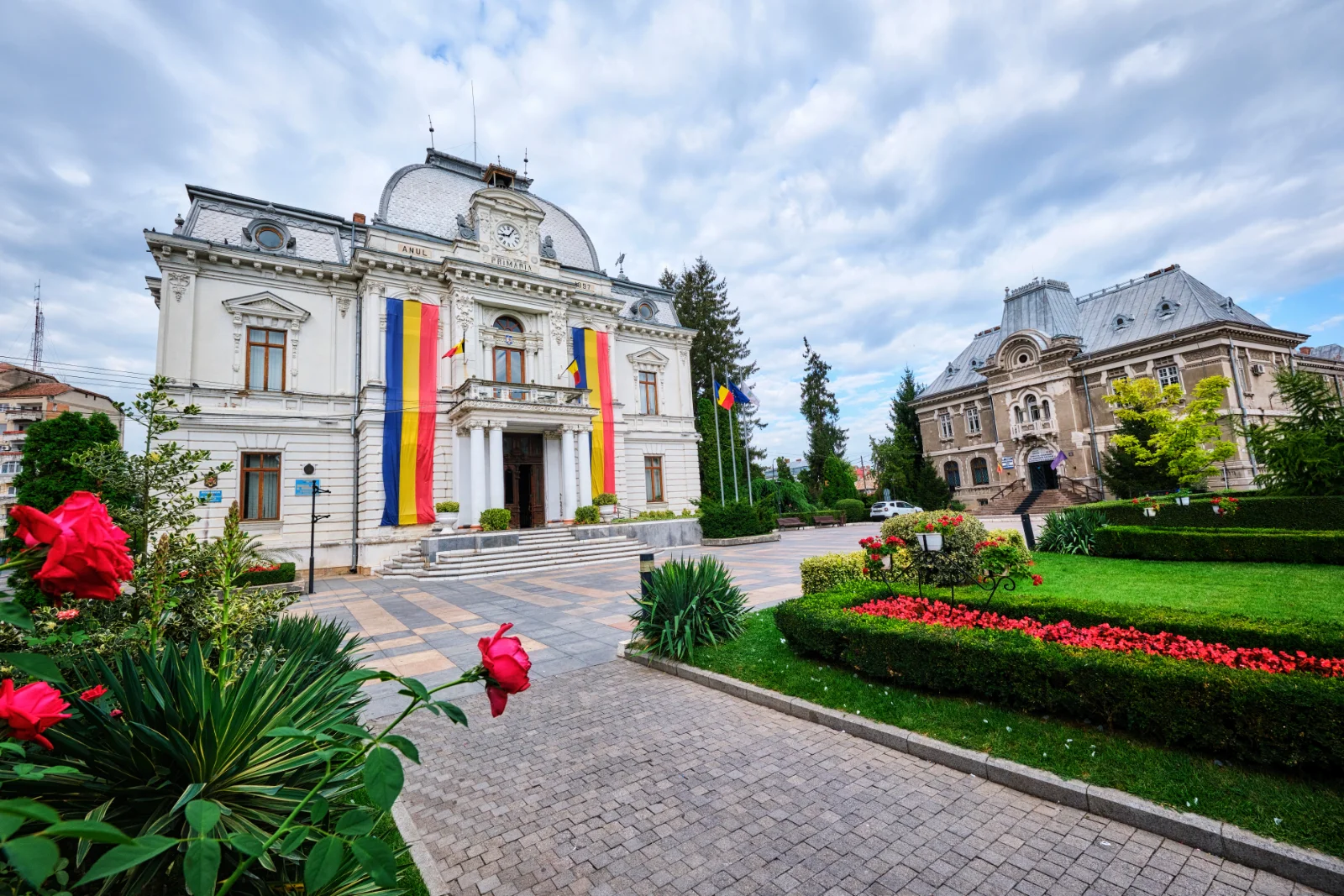 City of Targoviste in Romania - Sights of Targoviste - Chindia Park