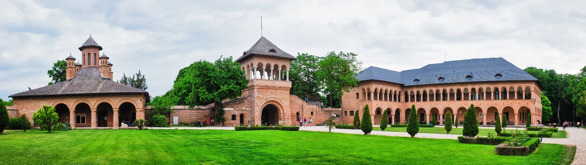 Mogosoaia Palace near Bucharest Romania 01