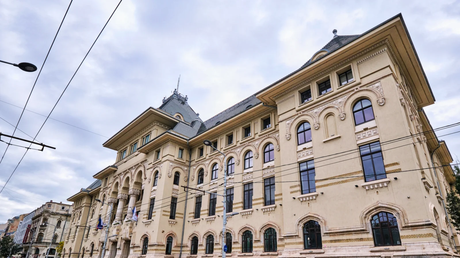 Other Sights and Monuments of Bucharest - City Hall