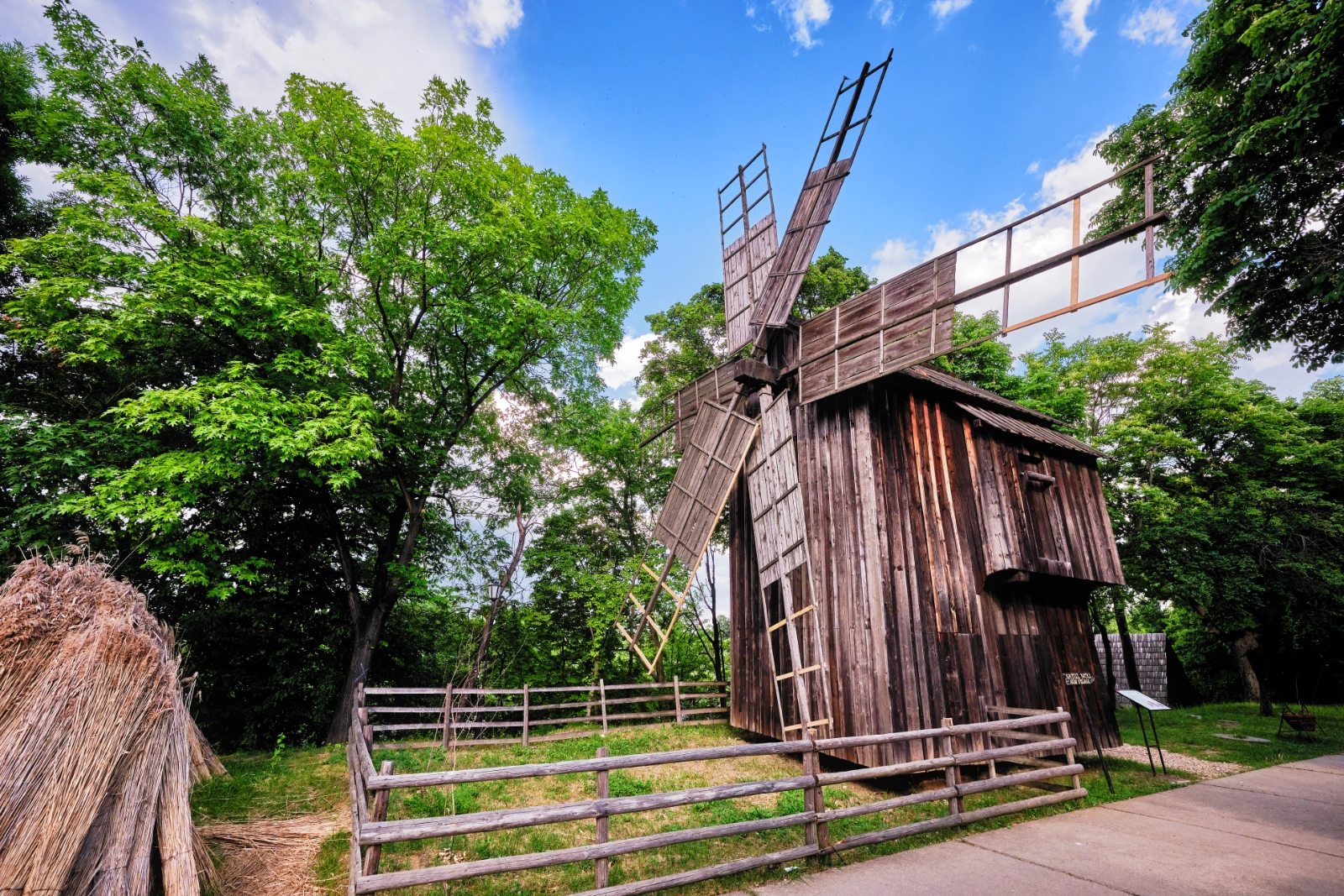 Other Sights and Monuments of Bucharest - National Village Museum 5