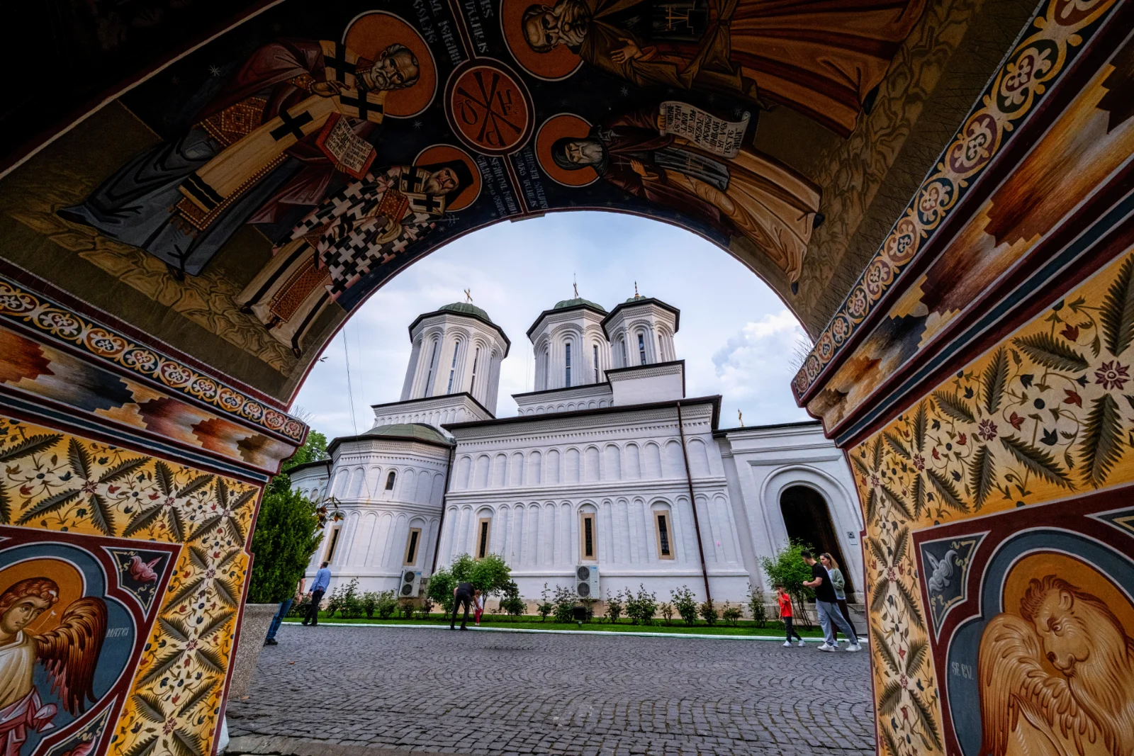 Other Sights and Monuments of Bucharest - Radu Voda Monastery