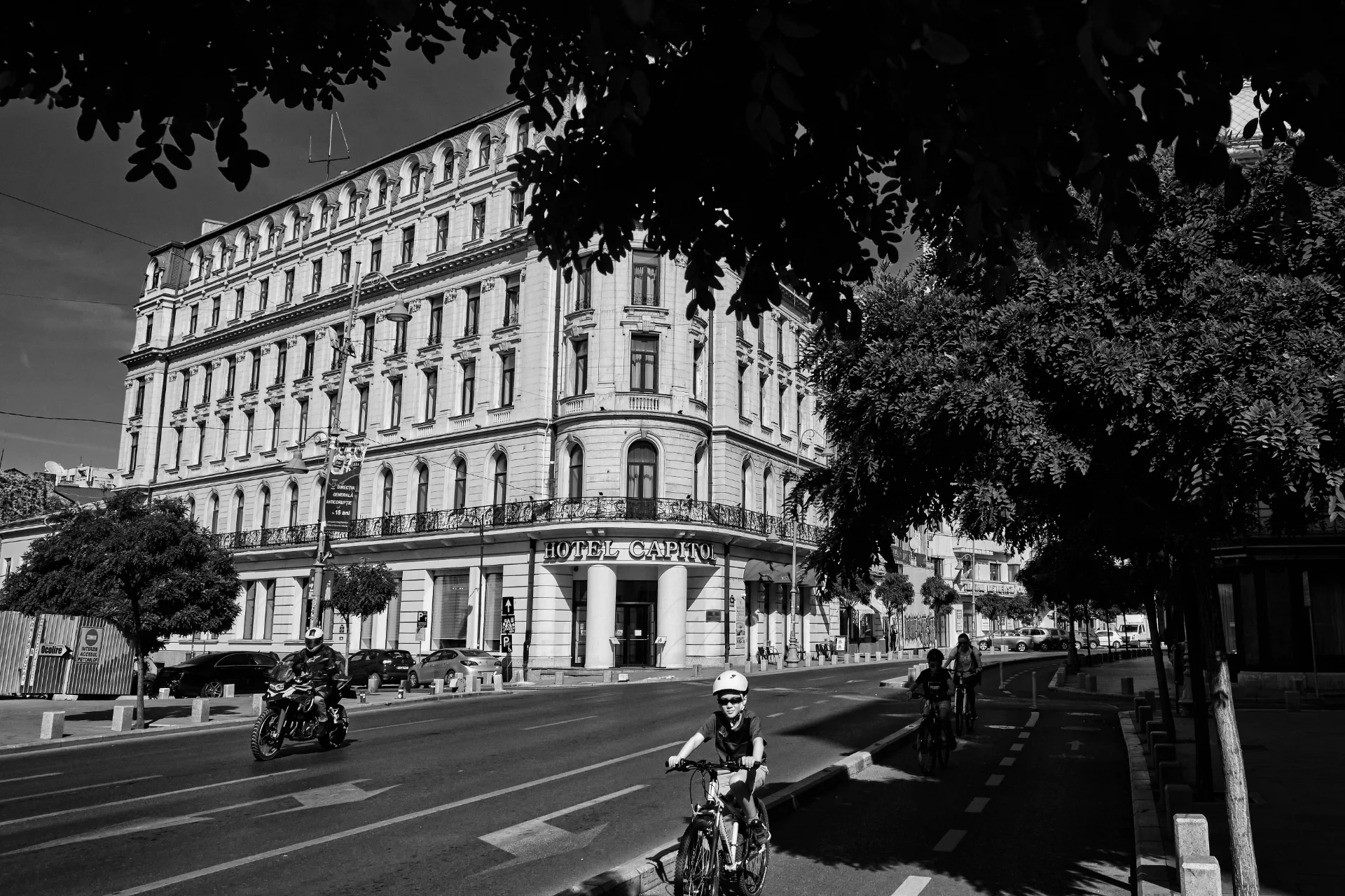 Victory Avenue of Bucharest 3